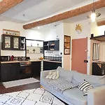 Charmant duplex au cœur du Vieil Antibes Antibes